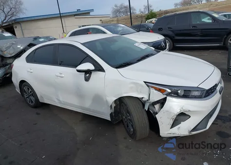 2023 Kia Forte Lxs из США, поврежденный, VIN 3KPF24AD3PE599314